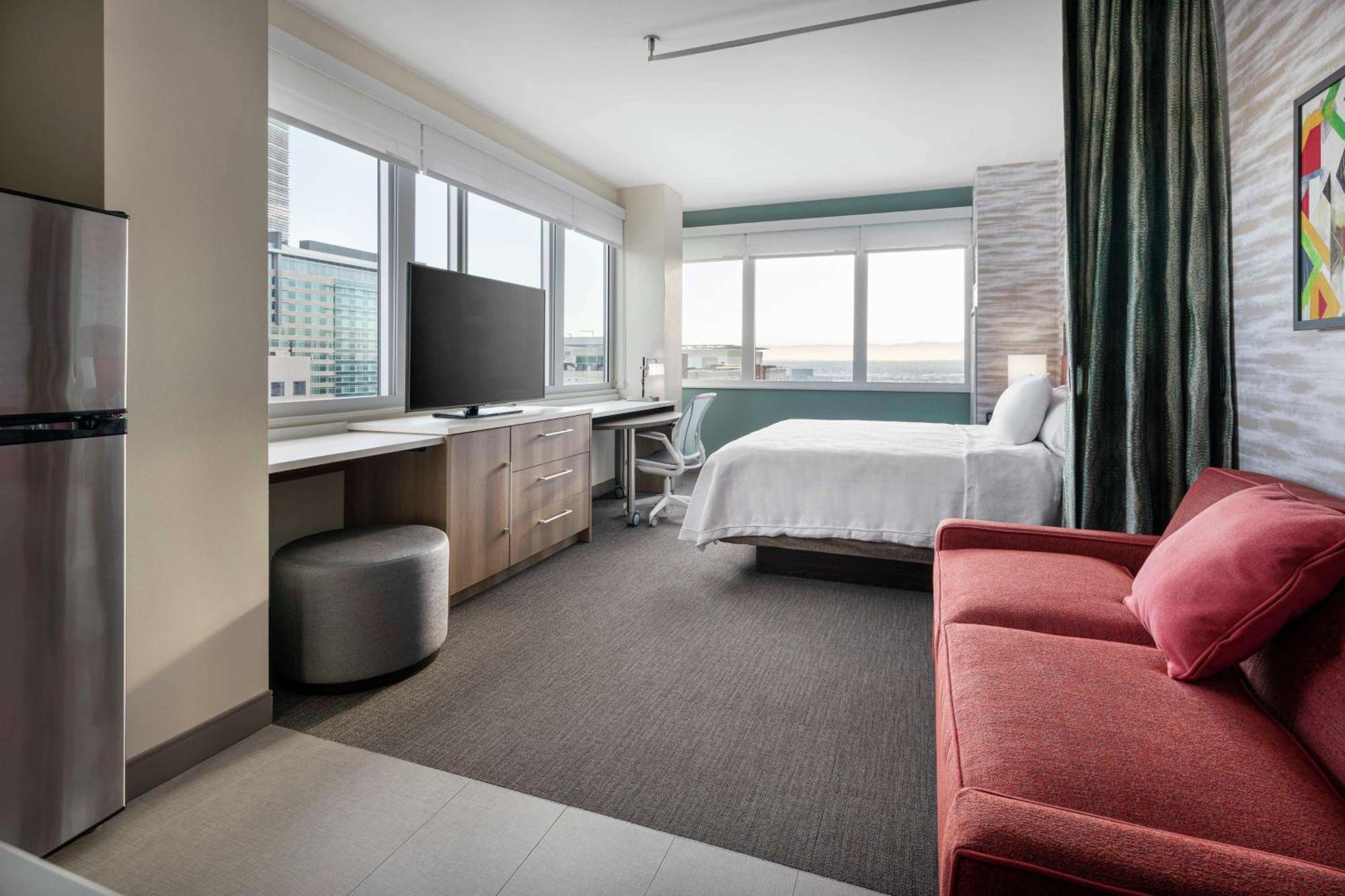 โฮม2 สวีท บาย ฮิลตัน เดนเวอร์ ดาวน์ทาวน์ คอนเวนชั่นเซ็นเตอร์ Hotel ภายนอก รูปภาพ
